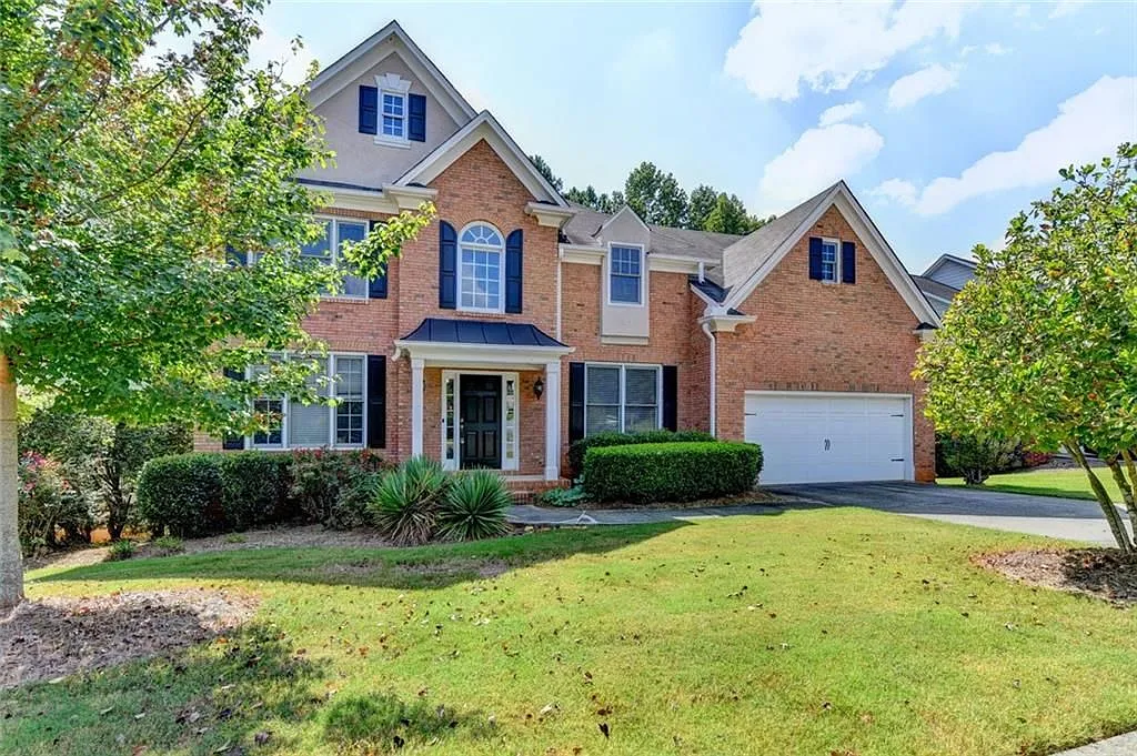 4 bed, 4.0 bath, 2770 sqft, $3,400 — Photo 4