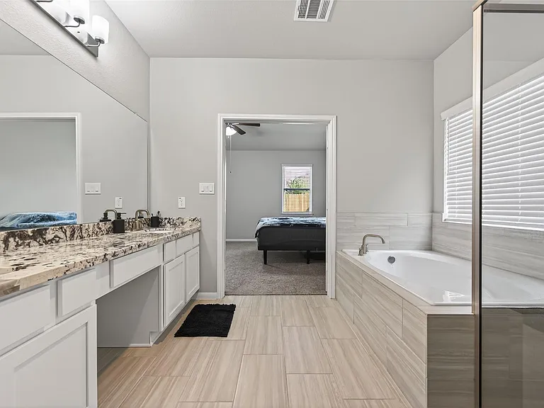 11676 Whirlaway Dr — Photo 36