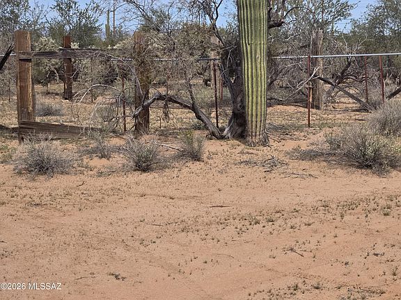 2nd image of 0 N Avra Rd #0