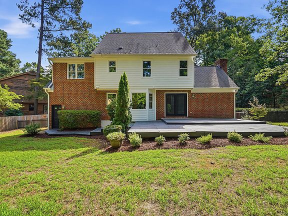 3rd image of 9712 Astor Ct