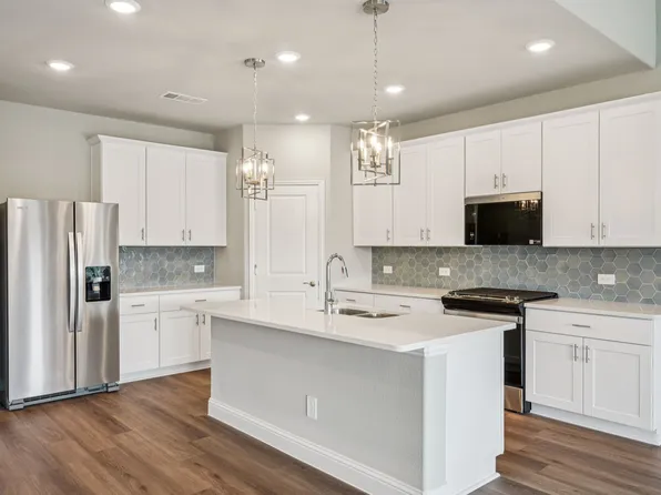 5811 Grover Dr, McKinney, TX 75071