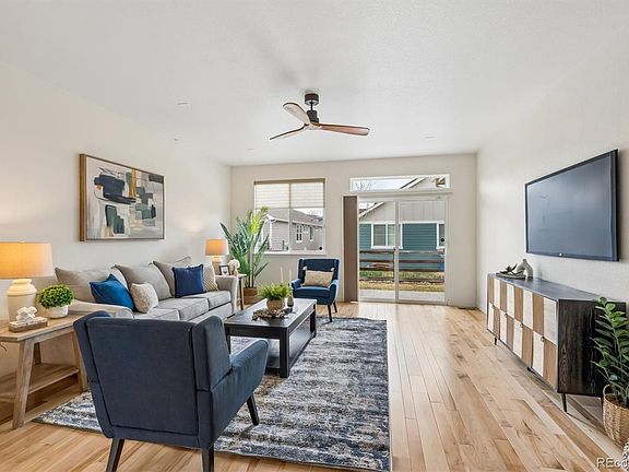 4th image of 9109 Flora Street