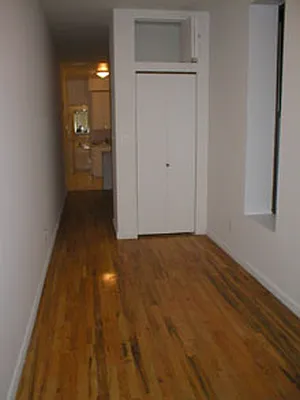 Rented by Eric Goodman Realty Corp | media 21