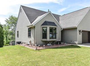 427 9th Ave, Grafton, WI 53024