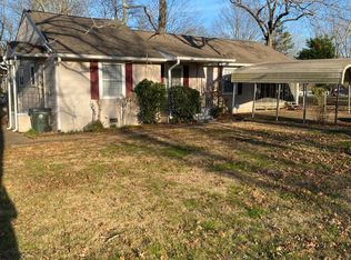 609 Forrest Rd, Fort Oglethorpe, GA 30742