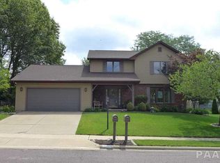 6500 N Suffolk Dr, Peoria, IL 61615