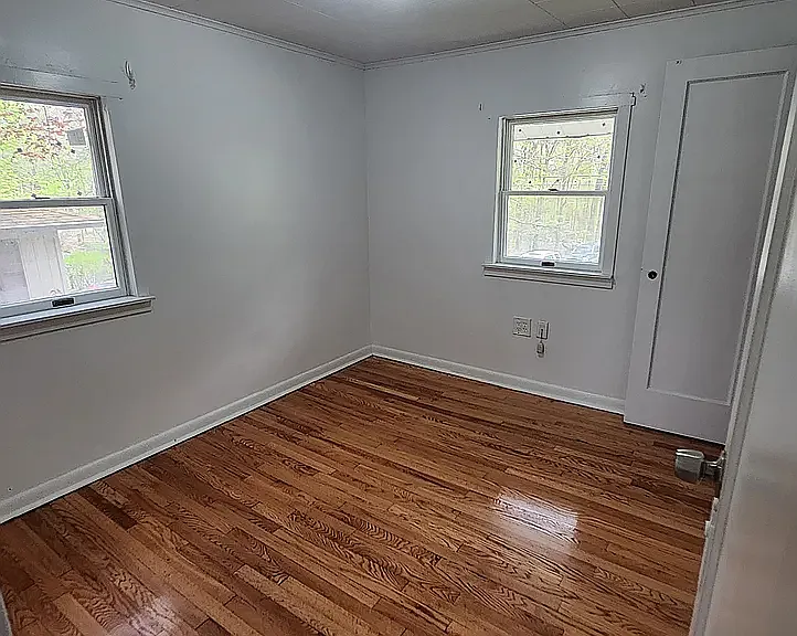 47 Park Ave — Photo 11