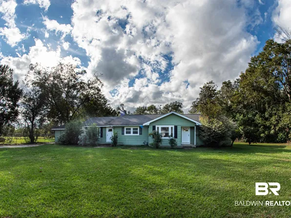 309 NW 4th St, Summerdale, AL 36580