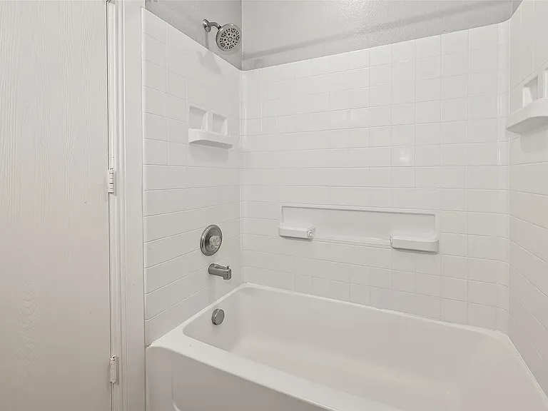 21438 Doral Rose Ln — Photo 25