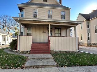 805 E Front St, Bloomington, IL 61701