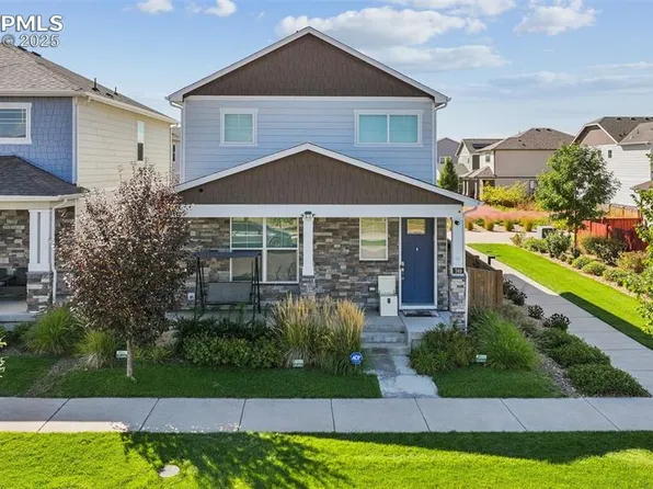 749 N Quemoy St, Aurora, CO 80018