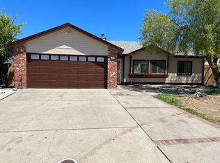 385 Municipal Dr, Sacramento, CA 95838