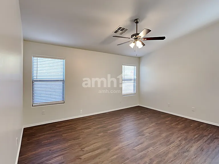 3405 S 91st Dr — Photo 9