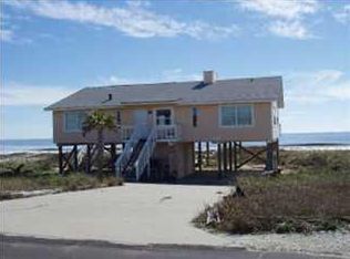 856 W Gorrie Dr, Saint George Island, FL 32328