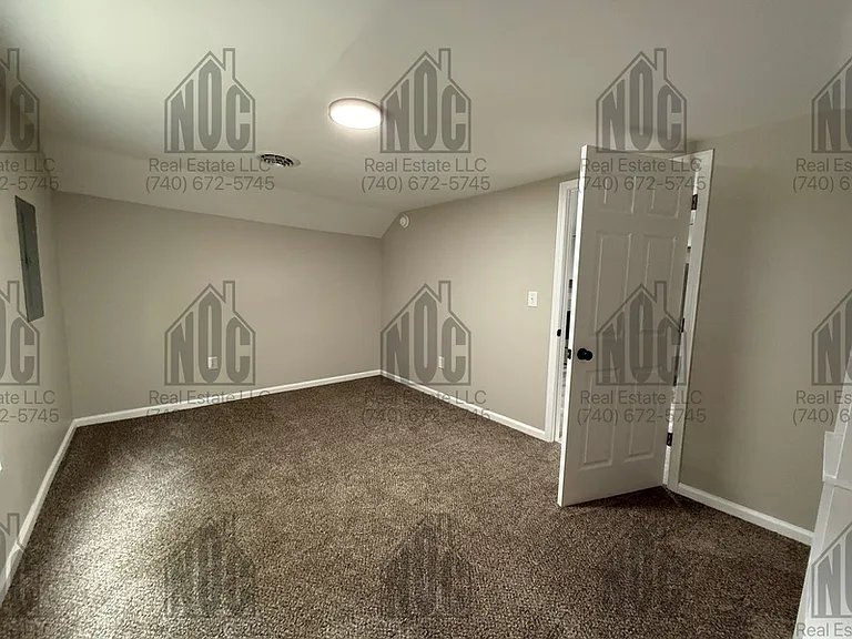 724 E Main St #C — Photo 9