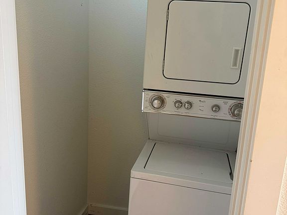 3rd image of 1308 12th Ave S APT 23