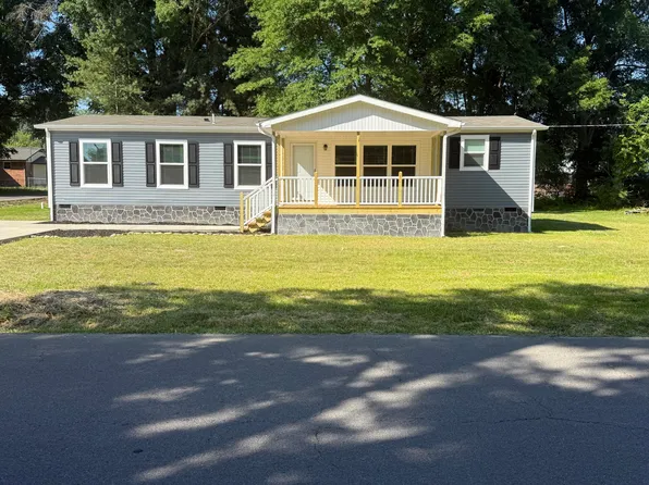 401 Rich Rd, Newport, TN 37821