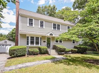 72 Reservoir Rd, Waltham, MA 02453