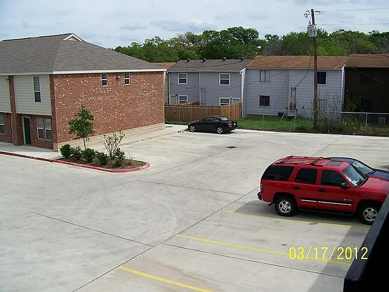 4504 College Main St #114 — Photo 9