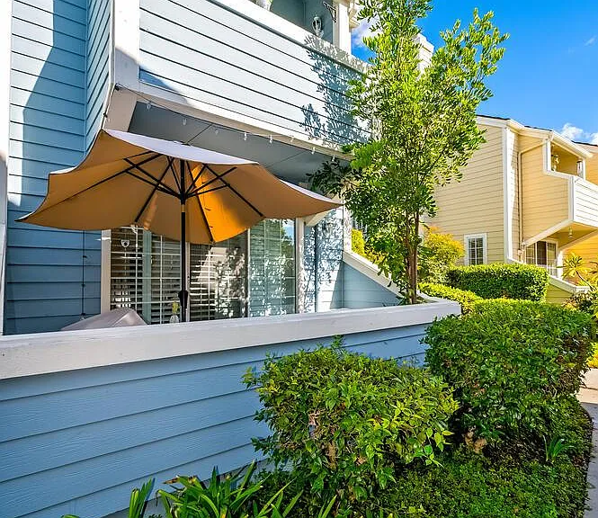 620 Holbrook Ct #101 — Photo 52