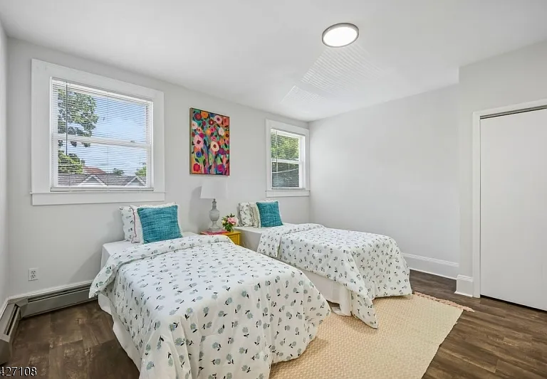 44 Gates Ave #2 — Photo 16