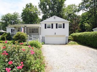 2980 Old Home Rd, Akron, OH 44312