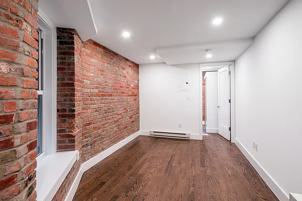 Rented by Douglas Elliman | media 26