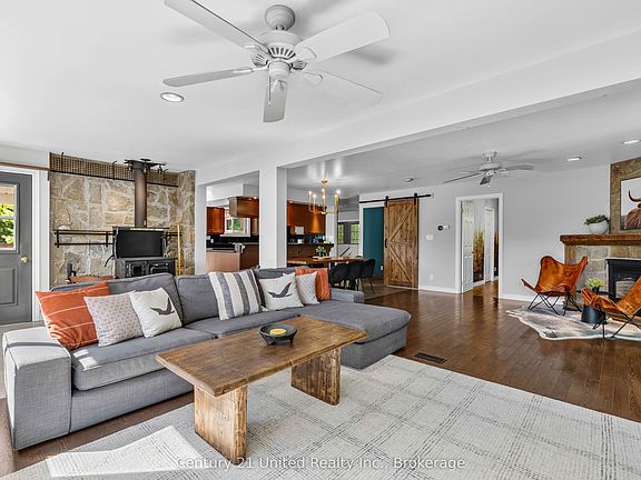 5th image of 79 Oakridge Rd