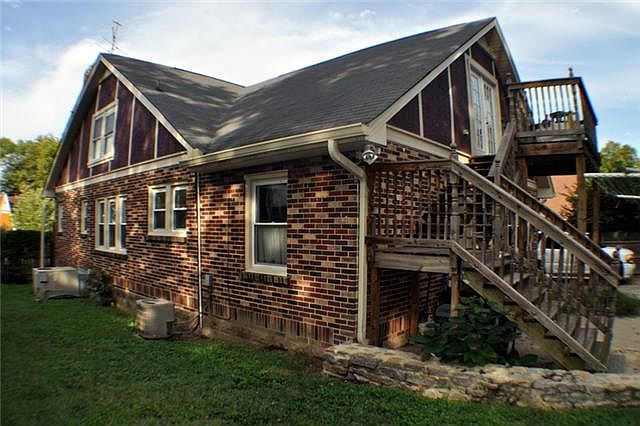 2nd image of 1026 Iverson Ave