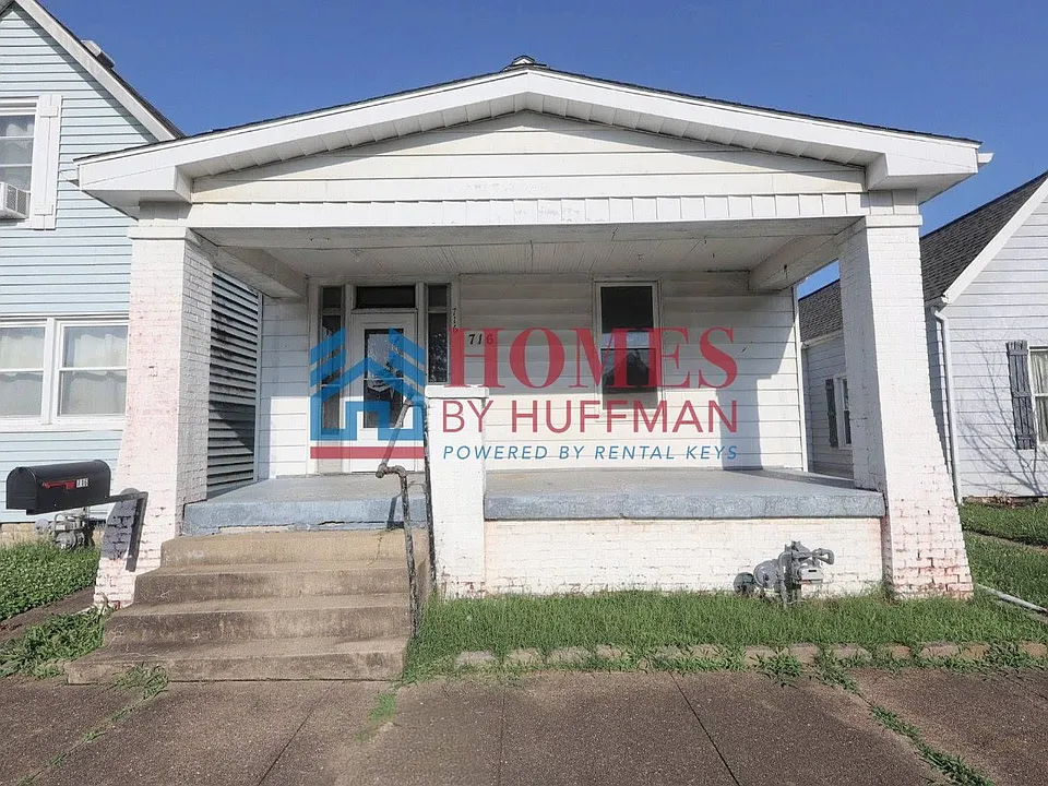 716 Bell Ave