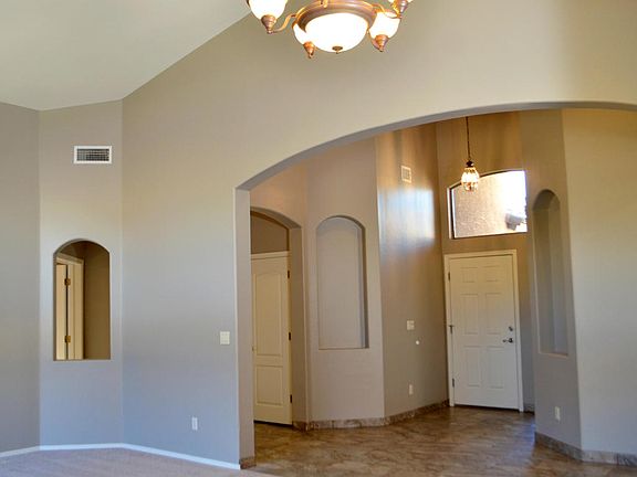2nd image of 7484 N Clemens Way
