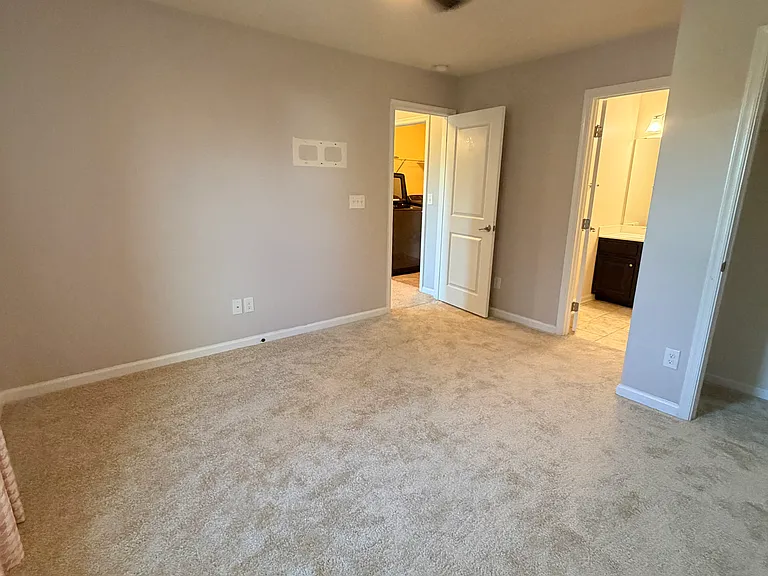 5816 Selkirkshire Rd — Photo 22