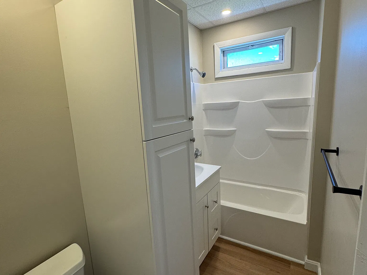 34 Swift St — Photo 3