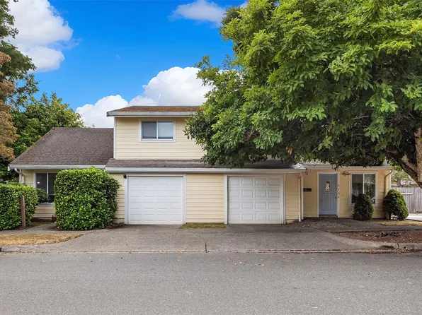 2704 N 10th St, Tacoma, WA 98406