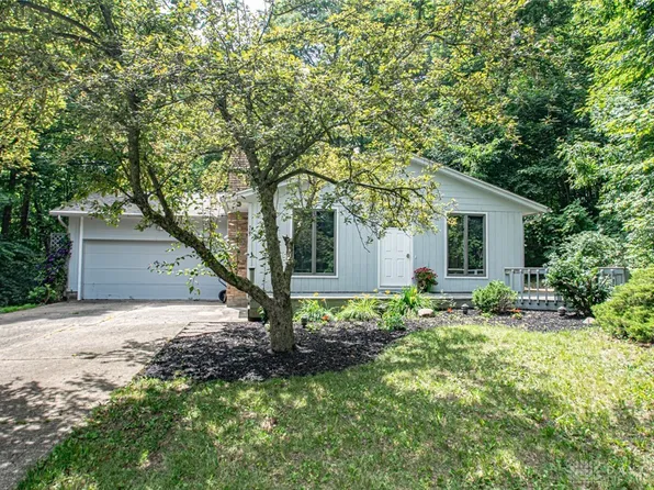 523 Lakengren Dr, Eaton, OH 45320