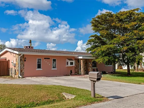 2506 41st St E #3, Bradenton, FL 34208