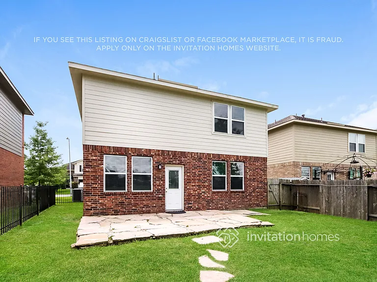 18702 Walden Glen Cir — Photo 14