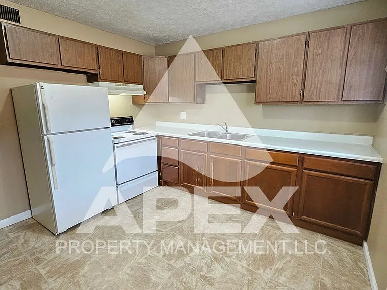 Kendle Wood Apartments — Photo 7