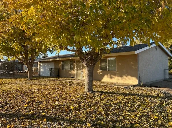 15146 Mission St, Hesperia, CA 92345