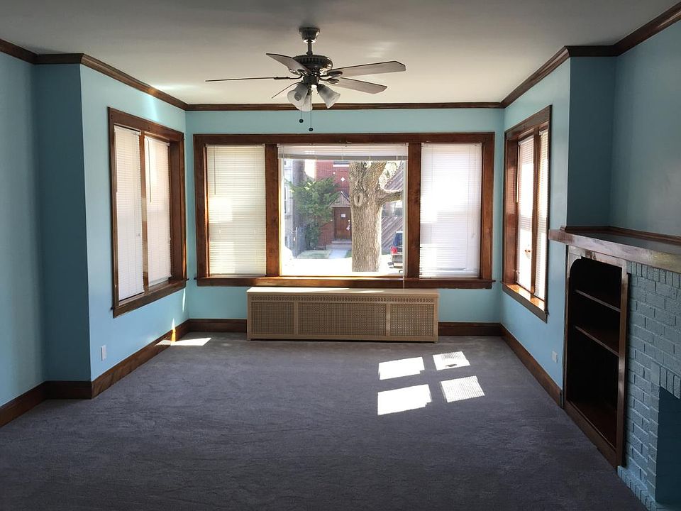 1st image of 3636 N Whipple St #12