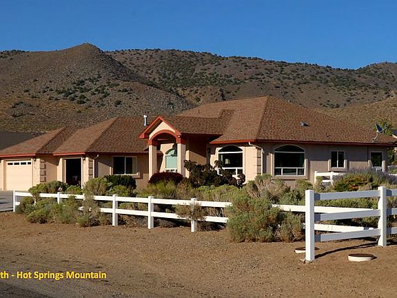2nd image of 2867 Jackie Cir