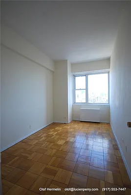 Rented by Lucien Perry | media 35