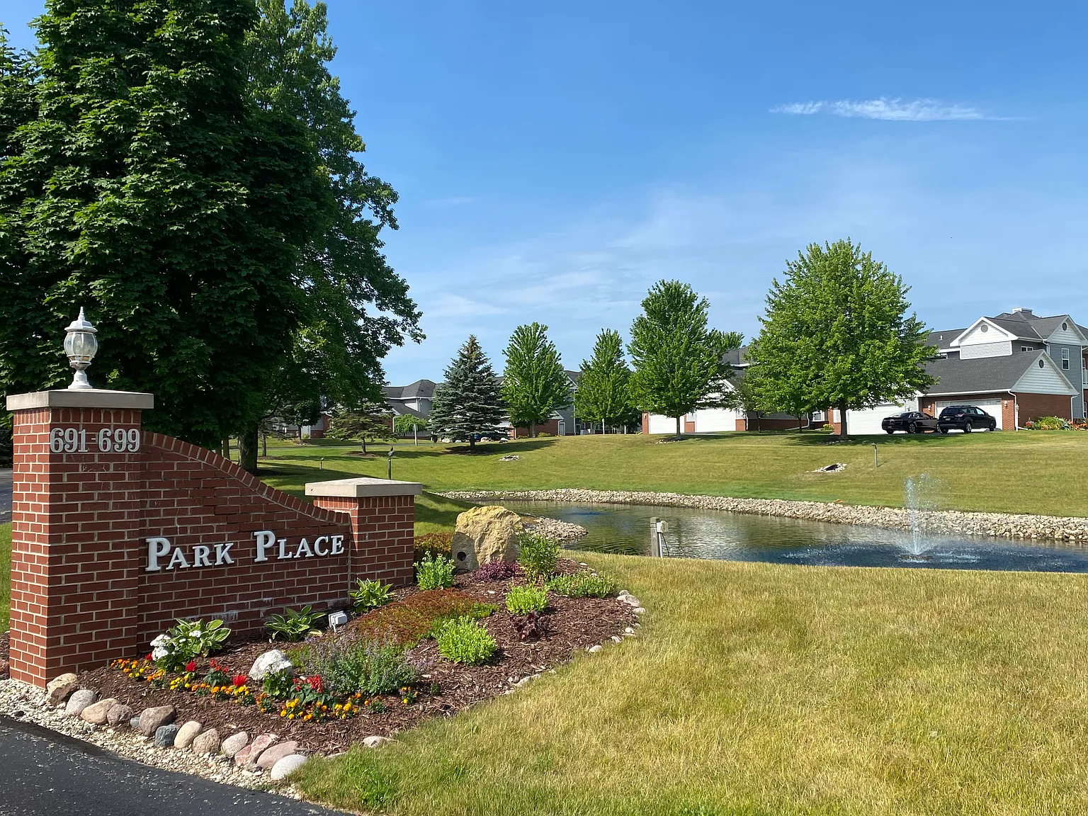 3 bed, 1670 sqft, $2,100 — Photo 1