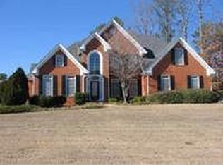 4347 Trotters Way Dr, Snellville, GA 30039