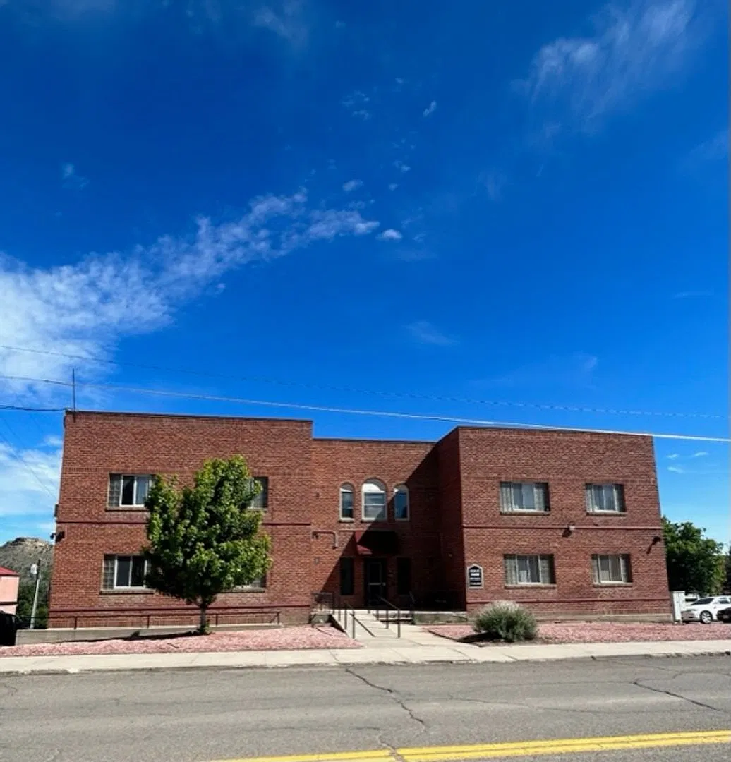 Lovely Art Deco style building — Photo 3
