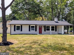 501 University Dr, Waldorf, MD 20602