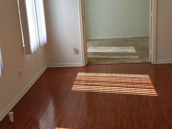 3rd image of 801 Gramercy Dr APT 103