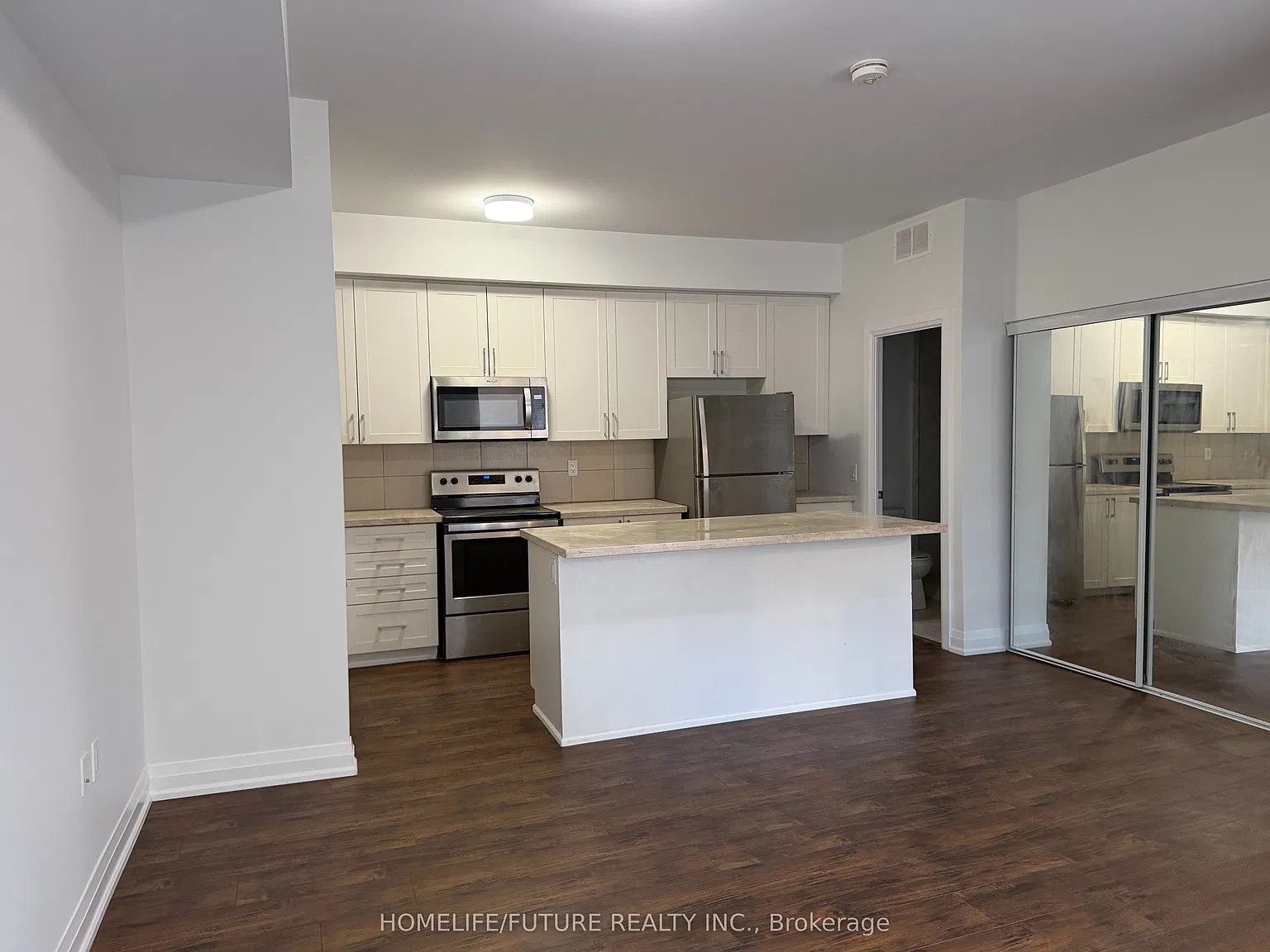 3 bed, $3,000 — Photo 3