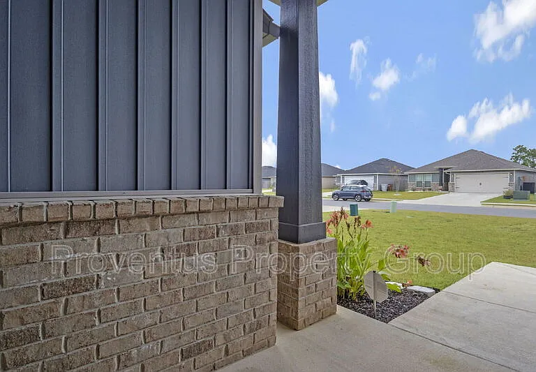 2419 Privet Berry Dr — Photo 3