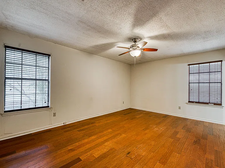 12119 Shawnee Forest Dr — Photo 13